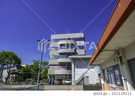 大田　島根県立男女共同参画センター　あすてらす　島根県大田市 131119311