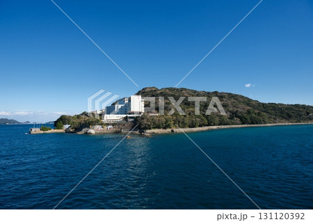 三重県鳥羽市_伊勢湾フェリーからの坂手島5_2024年12月 三重県鳥羽市_伊勢湾フェリーからの坂手島5_2024年12月 131120392