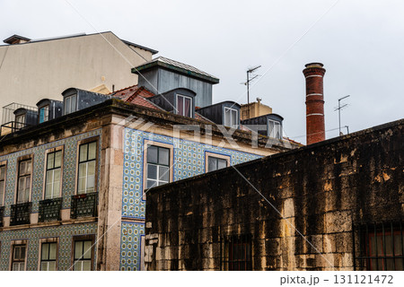 Alfama Quarter Buildings 131121472