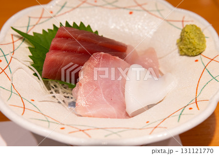 美味しい刺身三点盛り 美味しい刺身三点盛り 131121770