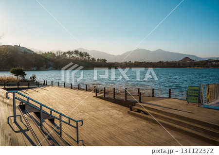 Lakeside wooden deck at Yeongrang Lake, Sokcho, South Korea 131122372
