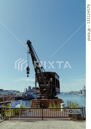 魚雷積載用クレーン 131124579