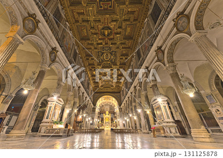 The inside of the Basilica Santa Maria in Aracoeli 131125878