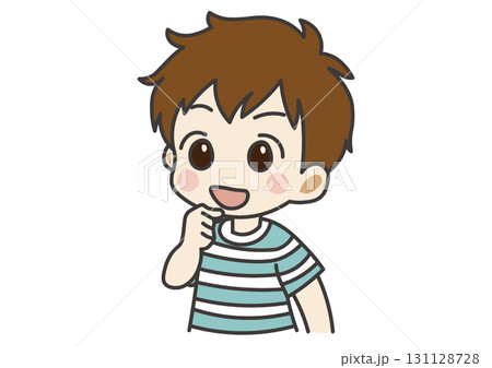 羨ましそうな男の子 131128728