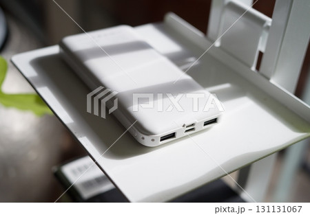 モバイルバッテリー モバイルバッテリー 131131067