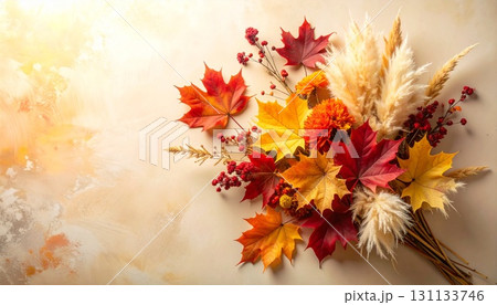 紅葉とドライフラワー：温かみのある秋の背景 131133746