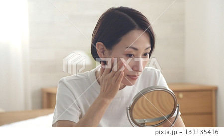 美容 肌年齢 健康イメージ 美容 肌年齢 健康イメージ 131135416