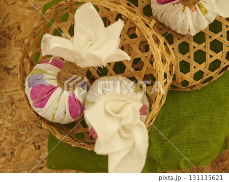 Herbal compress or hot compress. Herbal compress or hot compress. 131135621