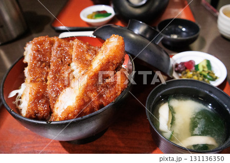 地元で会津若松で食べる美味しいソースかつ丼 地元で会津若松で食べる美味しいソースかつ丼 131136350