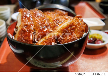 地元で会津若松で食べる美味しいソースかつ丼 地元で会津若松で食べる美味しいソースかつ丼 131136354