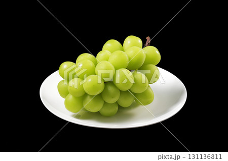 瑞々しくて美味しいシャインマスカット 131136811