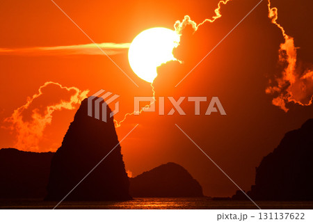 五島灘、角力灘、大角力の夕景 131137622