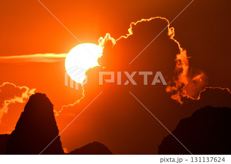 五島灘、角力灘、大角力の夕景 五島灘、角力灘、大角力の夕景 131137624