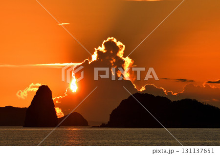 五島灘、角力灘、大角力の夕景 131137651