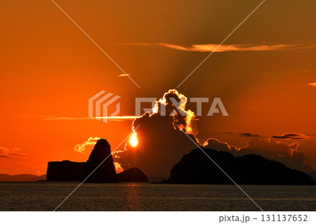 五島灘、角力灘、大角力の夕景 131137652