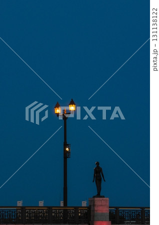 マジックアワー 9月8日18時04分の幣舞橋 マジックアワー 9月8日18時04分の幣舞橋 131138122