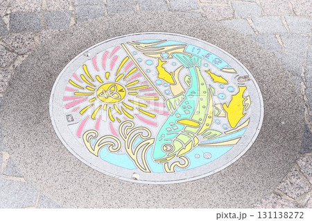 イラストCG画像 厚木市鮎祭と花火大会のマンホール蓋1 イラストCG画像 厚木市鮎祭と花火大会のマンホール蓋1 131138272