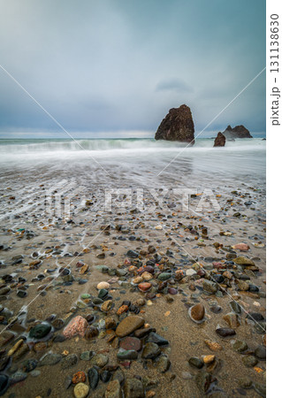 冬の日本海 131138630