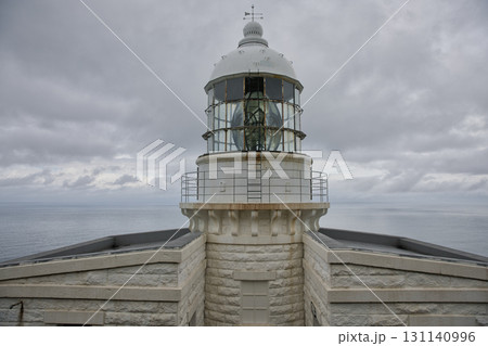 海の京都　曇天の空と経ヶ岬灯台と日本海4 131140996
