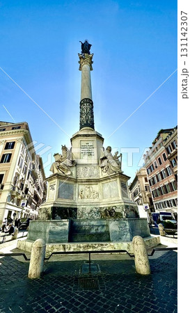 無原罪懐胎の柱＿正面全体写真 131142307