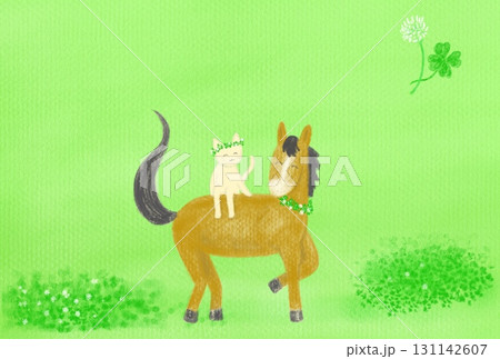 白猫を乗せてクローバーが咲く野原を歩くポストカードの素材 白猫を乗せてクローバーが咲く野原を歩くポストカードの素材 131142607