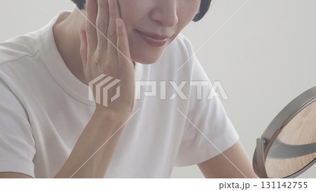 美容 肌年齢 健康イメージ 美容 肌年齢 健康イメージ 131142755