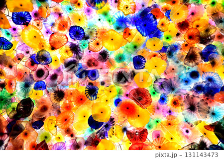 ベラージオホテルのロビー天井を飾るベネチアングラス ベラージオホテルのロビー天井を飾るベネチアングラス 131143473