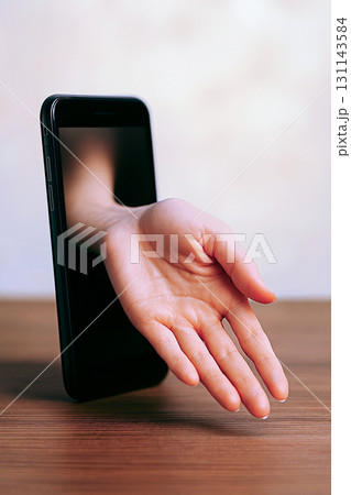 スマホから出た救いの手 131143584
