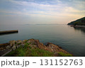 夕暮れ時の広がる海 131152763