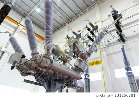 Electric power generator at a power plant 131156281