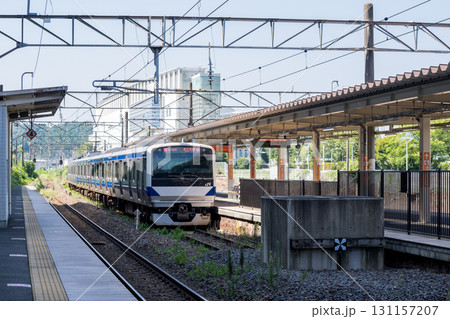 【新白河駅】折り返しの発車を待つ東北本線の普通列車 131157207