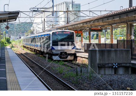 【新白河駅】折り返しの発車を待つ東北本線の普通列車 131157210