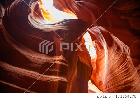 アンテロープキャニオン-大地が刻んだ芸術 アンテロープキャニオン-大地が刻んだ芸術 131159279