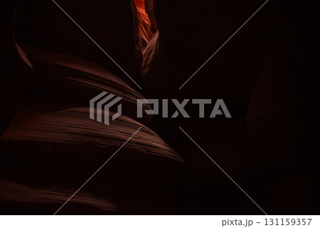 アンテロープキャニオン－大地が刻んだ芸術 131159357