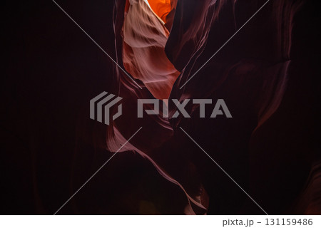 アンテロープキャニオン-大地が刻んだ芸術 アンテロープキャニオン-大地が刻んだ芸術 131159486