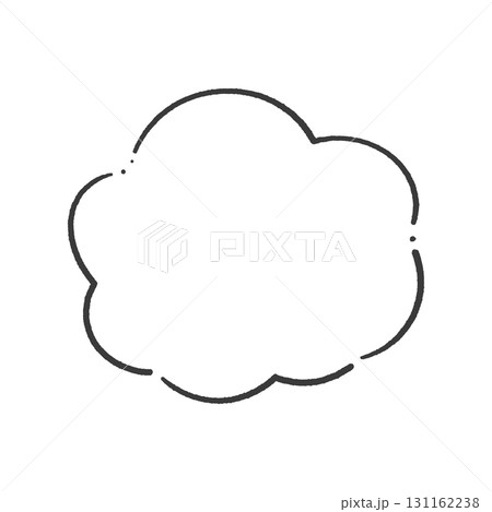 手書きの湯気や雲のようなふわふわな形 - シンプルでおしゃれな吹き出しやフレームなどの装飾素材 131162238