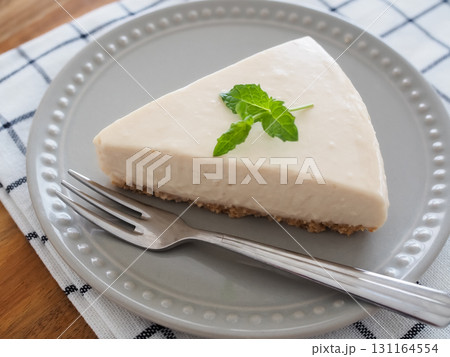 レアチーズケーキ レアチーズケーキ 131164554