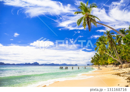 tropical beach scenery, Palawan (Philippines) tropical beach scenery, Palawan (Philippines) 131168716
