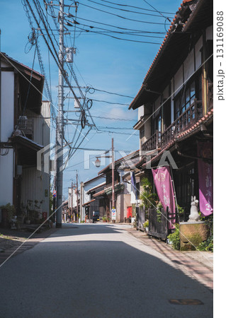 [倉吉白壁土蔵群]ノスタルジックな町並み 131169088