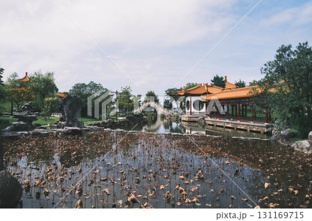 [中国庭園 燕趙園]中国の歴史的な建物 131169715