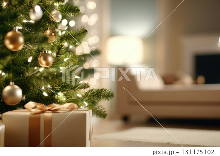 Cozy christmas living room with decorated tree and wrapped gifts 131175102