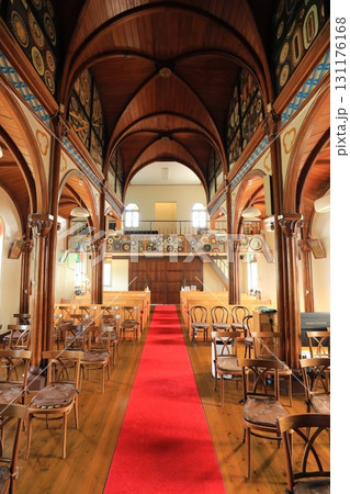 カトリック山田教会の入口（日本 長崎県平戸市） 131176168