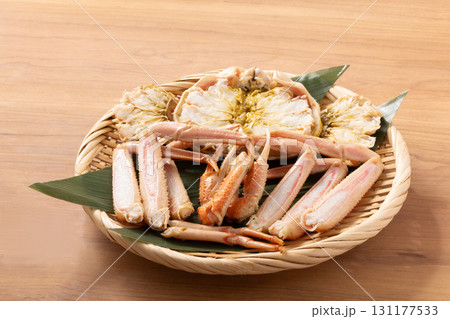 ［北海道産］ボイル　ズワイガニ（小さめ） 131177533