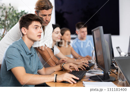 collaborate on research project collaborate on research project 131181400