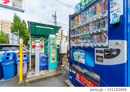 自販機のある風景 駐車場 自販機のある風景 駐車場 131182666