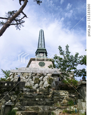 琵琶湖の多景島の誓いの御柱（滋賀県彦根市） 131183800