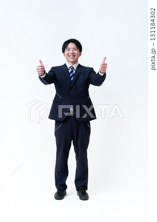 若手社員 131184302