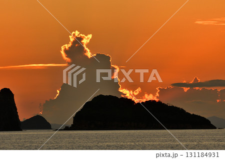 五島灘、角力灘、大角力の夕景 五島灘、角力灘、大角力の夕景 131184931