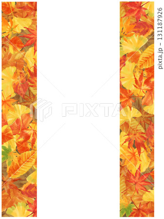 色とりどりに紅葉した落ち葉のフレーム　左右縦の帯デコレーション　水彩タッチのイラスト 131187926