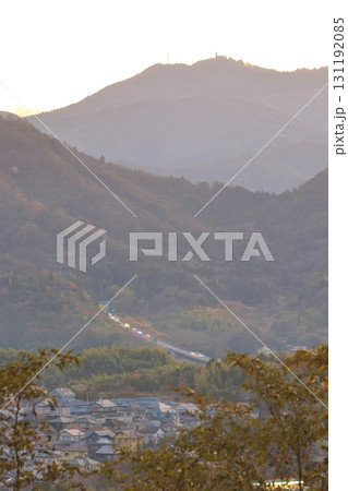 住宅地と東広島呉自動車道 住宅地と東広島呉自動車道 131192085